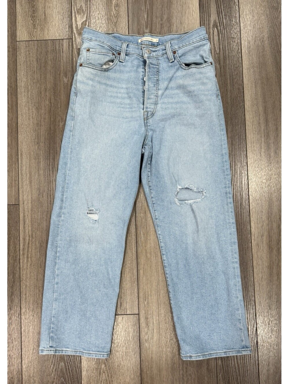 Levi's Ribcage Straight Ankle Ripped Jeans Light Wash Size 31